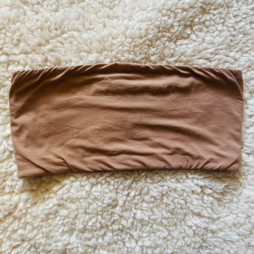 SKIMS Bandeau Strapless Bra Size Medium - Picture 2 of 5
